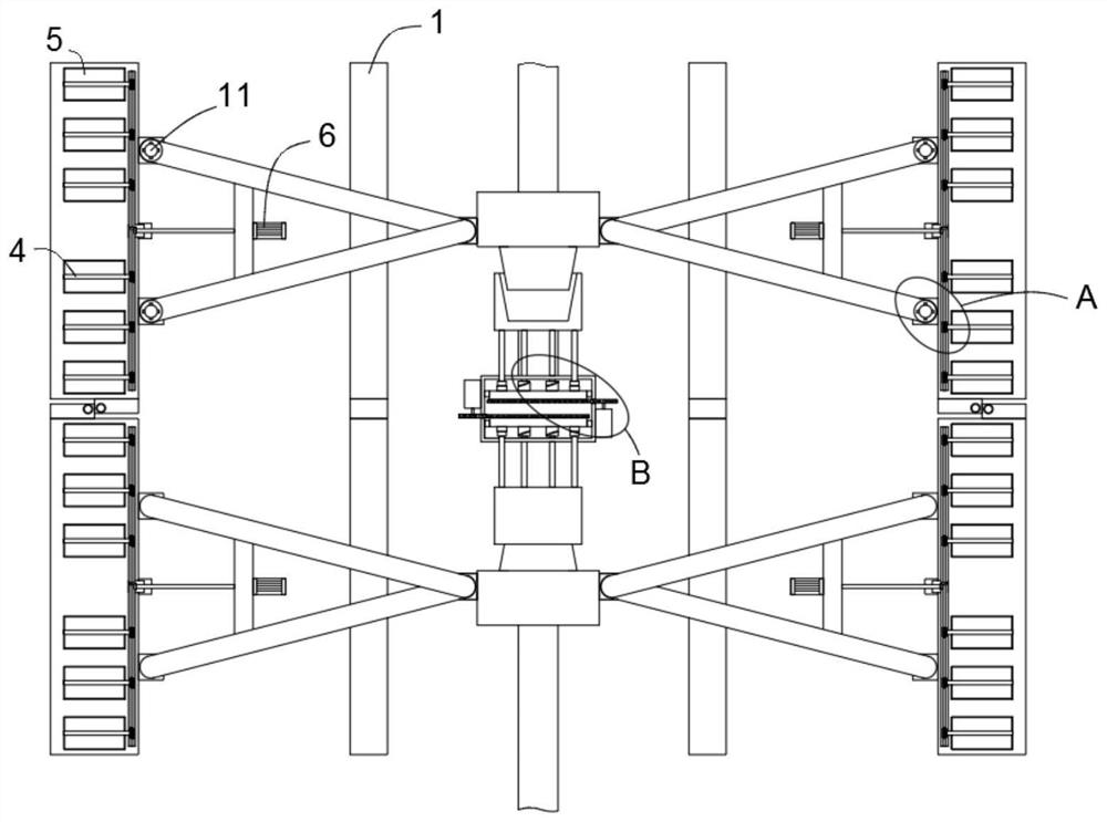 Synchronizing mechanism for supporting wheel in wind wheel of vertical axis wind turbine