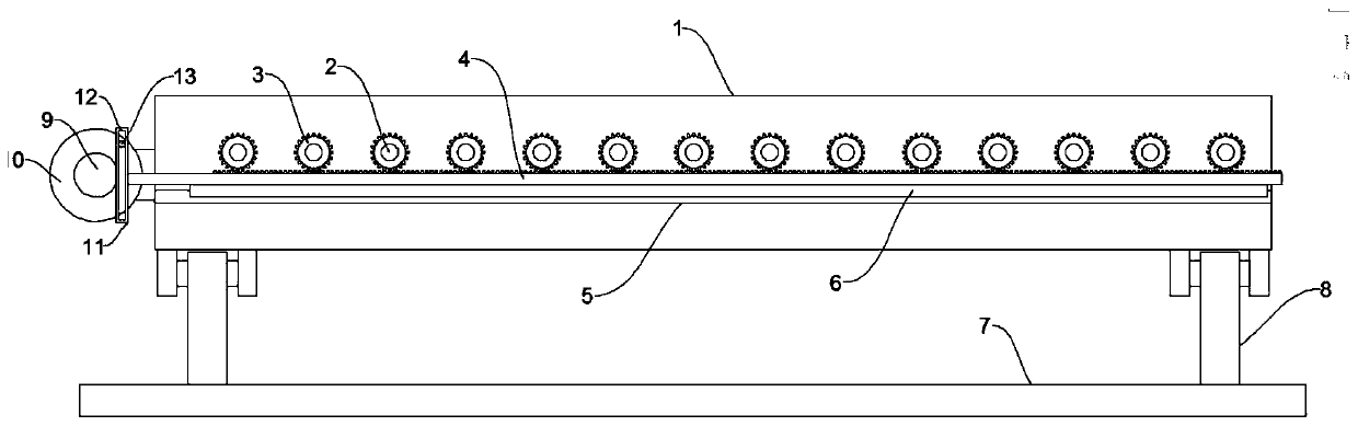 Adjustable rolling-type sand and stone screening device