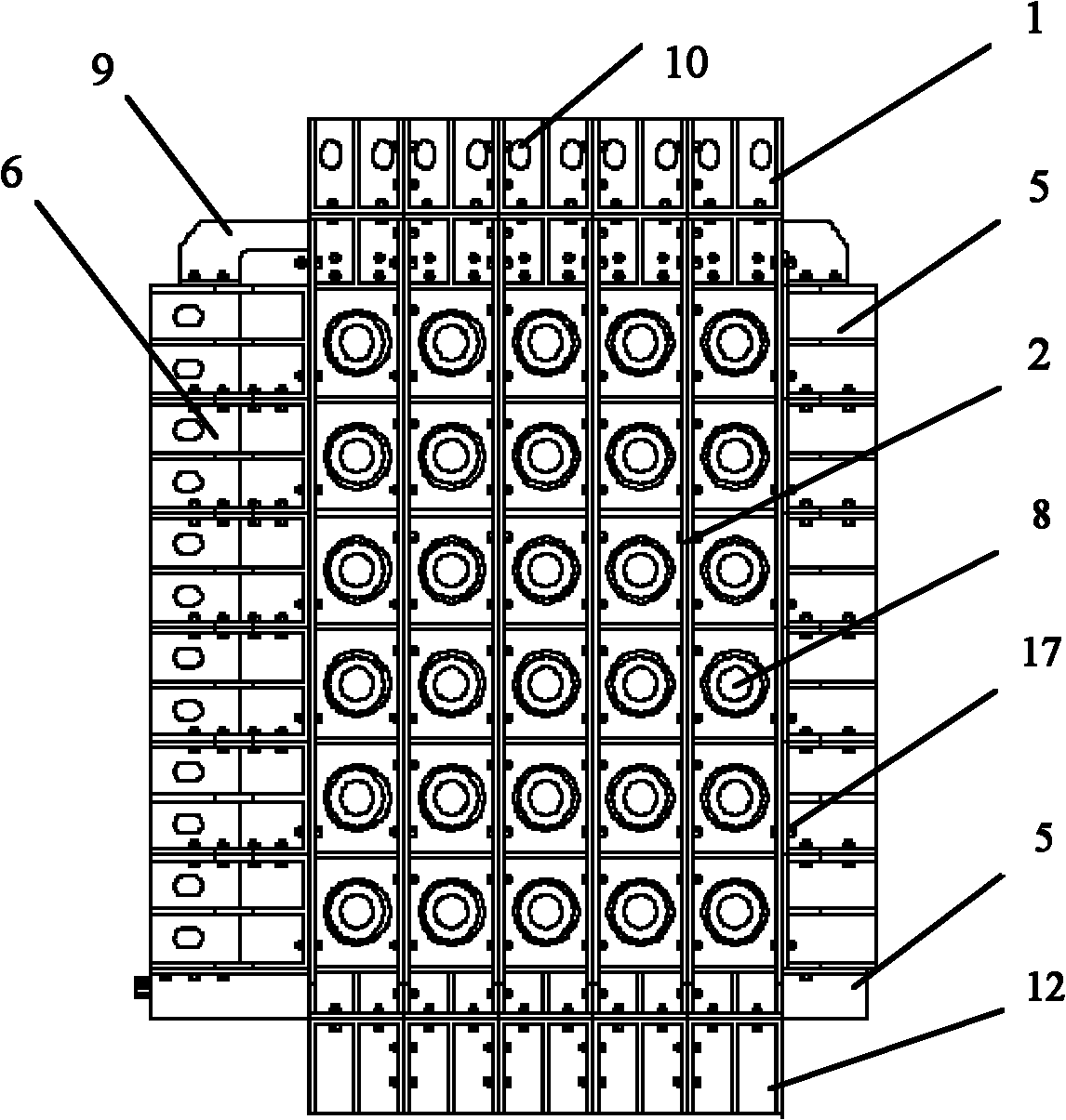 Large-sized combined dynamic and static multifunctional geotechnical engineering simulation testing device