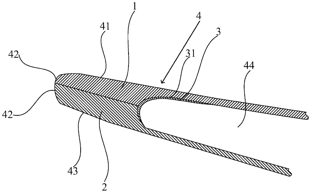 Blade tip trailing edge enhancing device and wind power generation blade with same