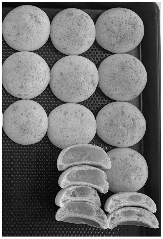 Mochi bread and preparation method thereof