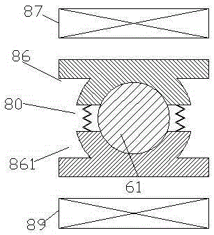 Safety fastening device of cargo transport vehicle and operation method thereof