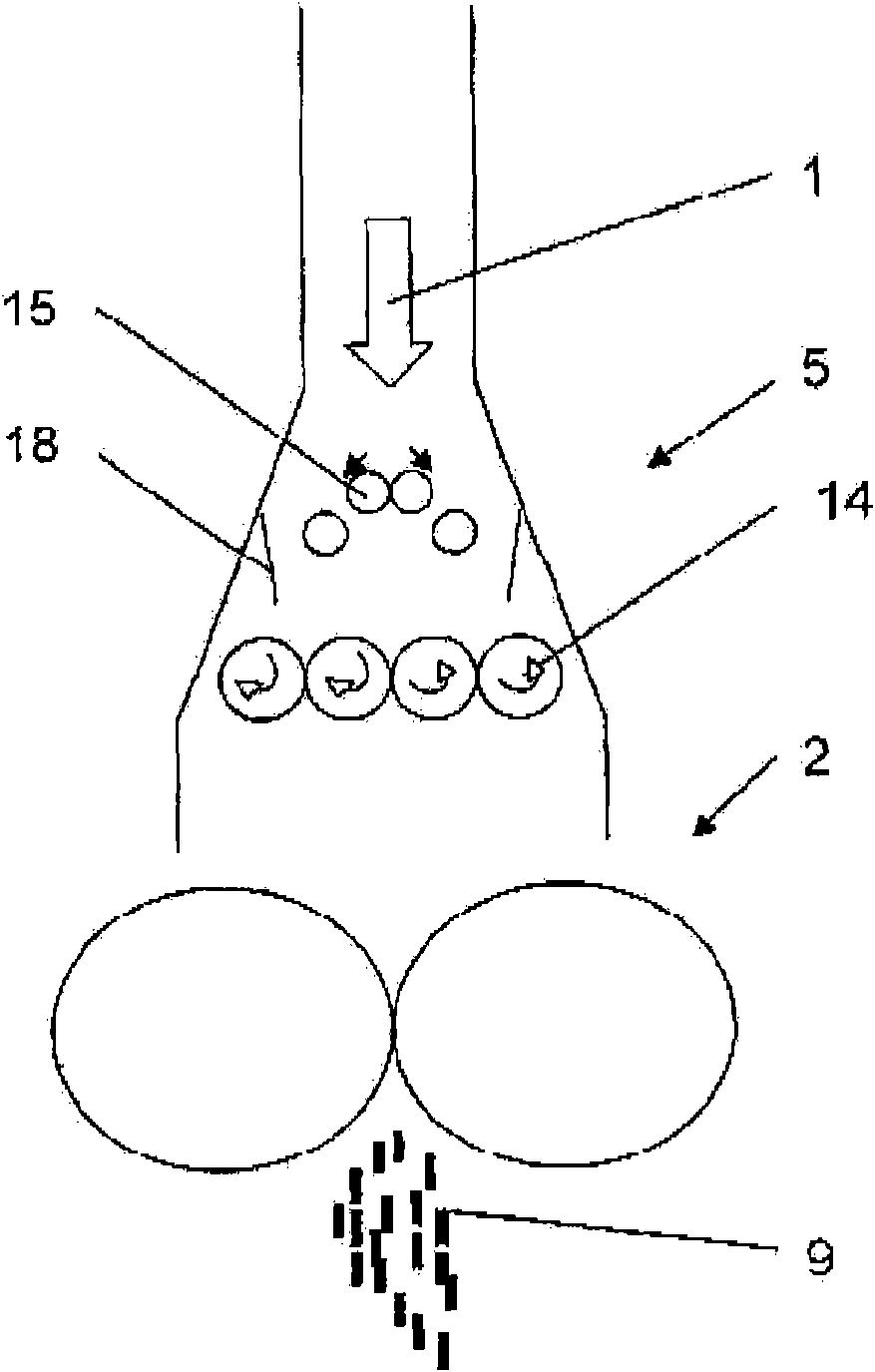 Method and assembly for producing pellets made of biomass in pelleting press for use as fuel in fireplaces