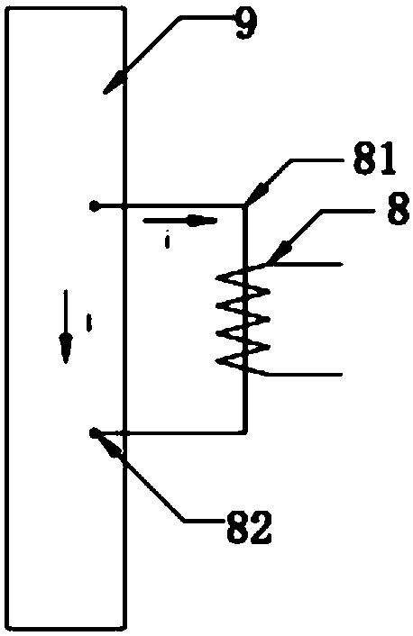 Circuit breaker adapting to user terminal of smart grid, and protection method thereof