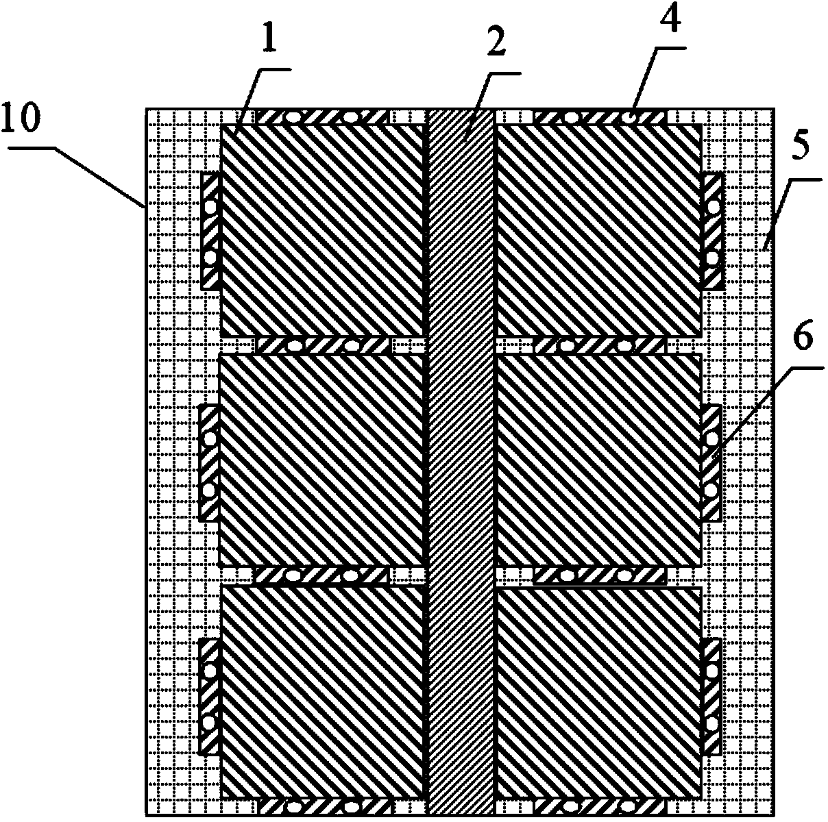 Battery heat management system with heat pipes with temperature self-adaption function coupled to single-phase liquid loop to transfer heat