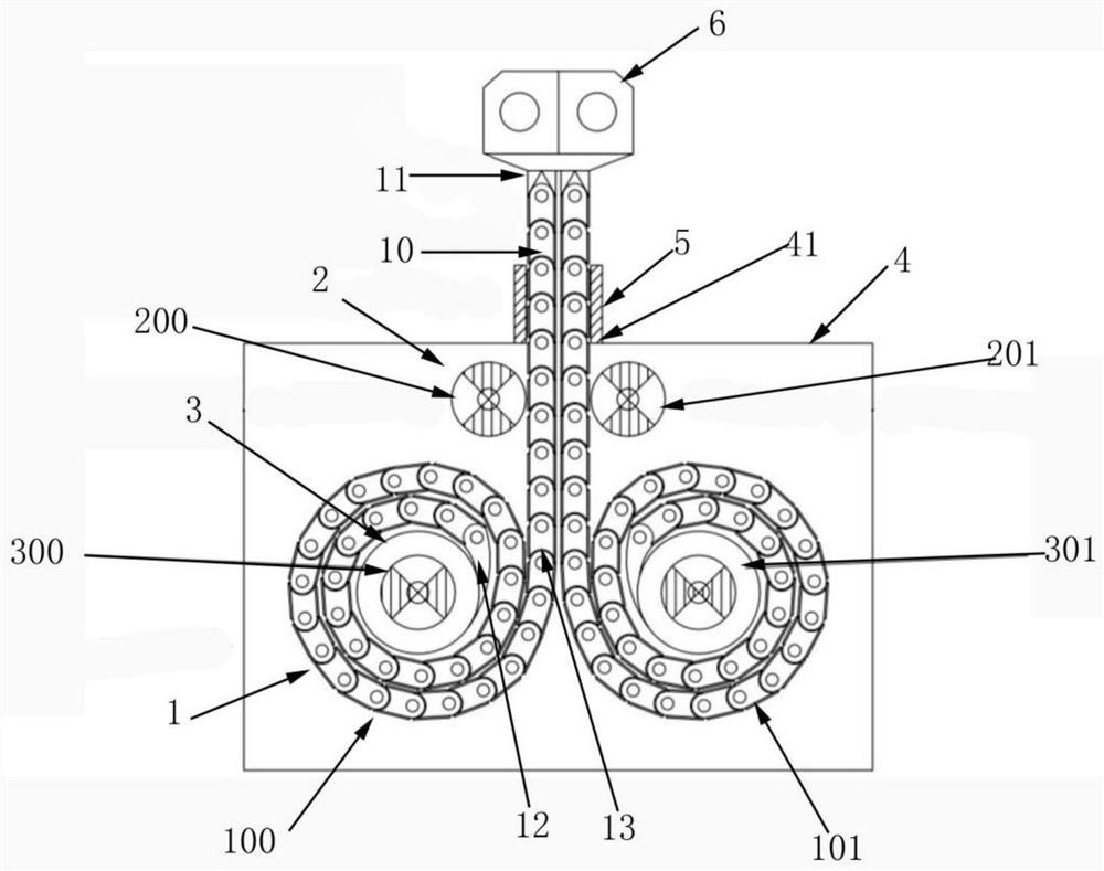 Flexible lifting device and robot chassis comprising same