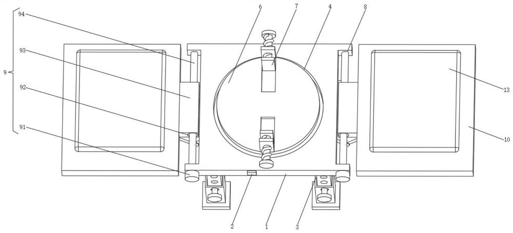 Luggage fixing device for luggage production