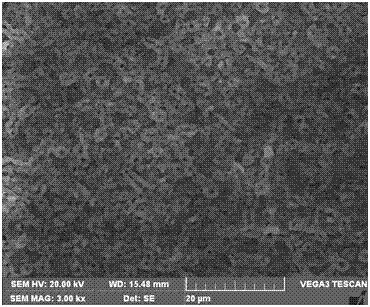 Micro-arc oxidation electrolyte solution and micro-arc oxidation film preparation method for arc suppression by silane coupling agent