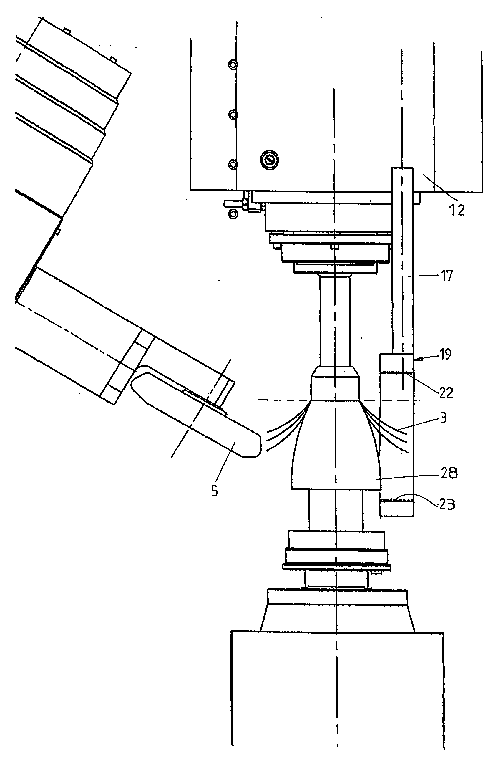 Method and forming machine for deforming a workpiece