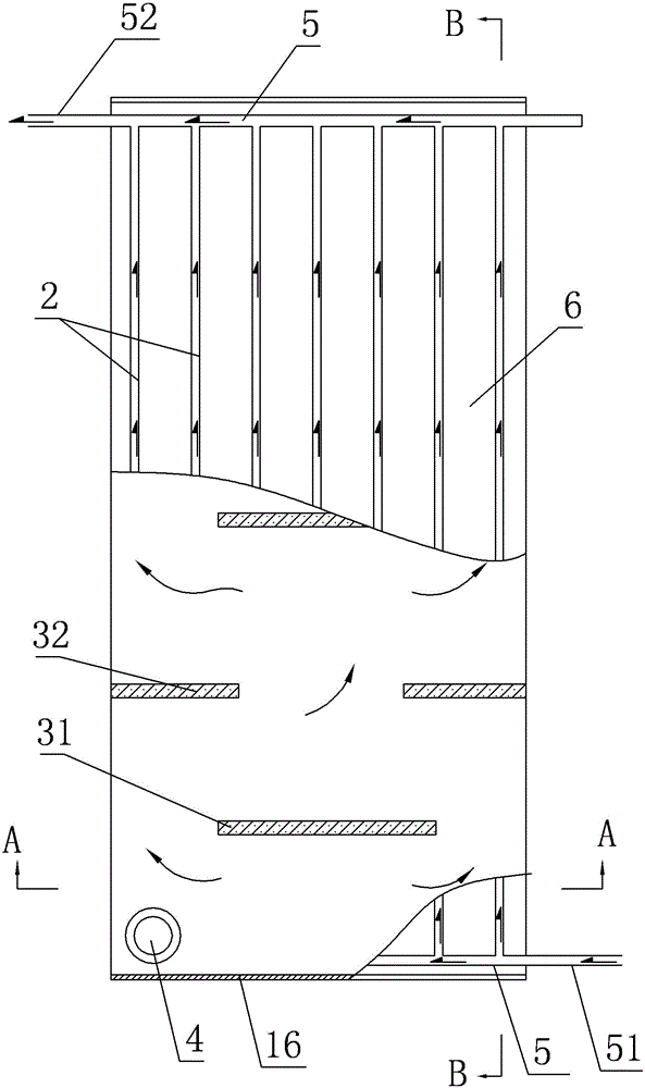 Mixed-flow-channel double-effect solar heat collection plate core and heat collector