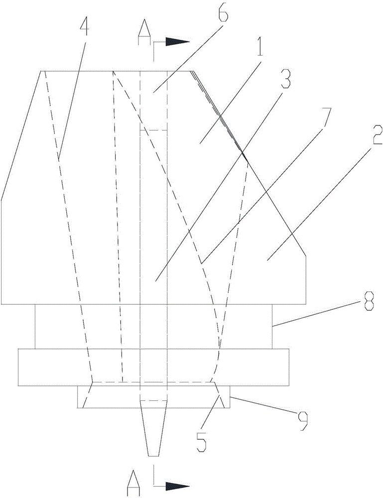 Yarn controller for guiding yarns before twisting in spinning