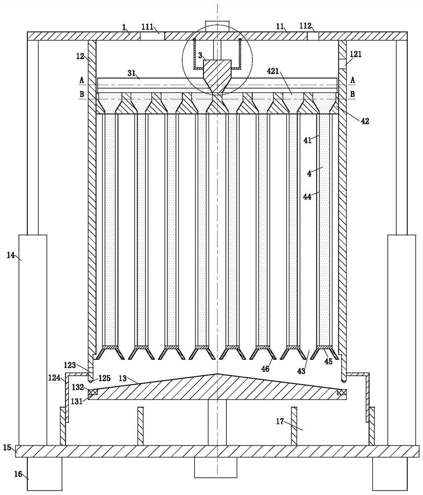 An Alcohol Distillation Device Convenient for Loading and Unloading Grains