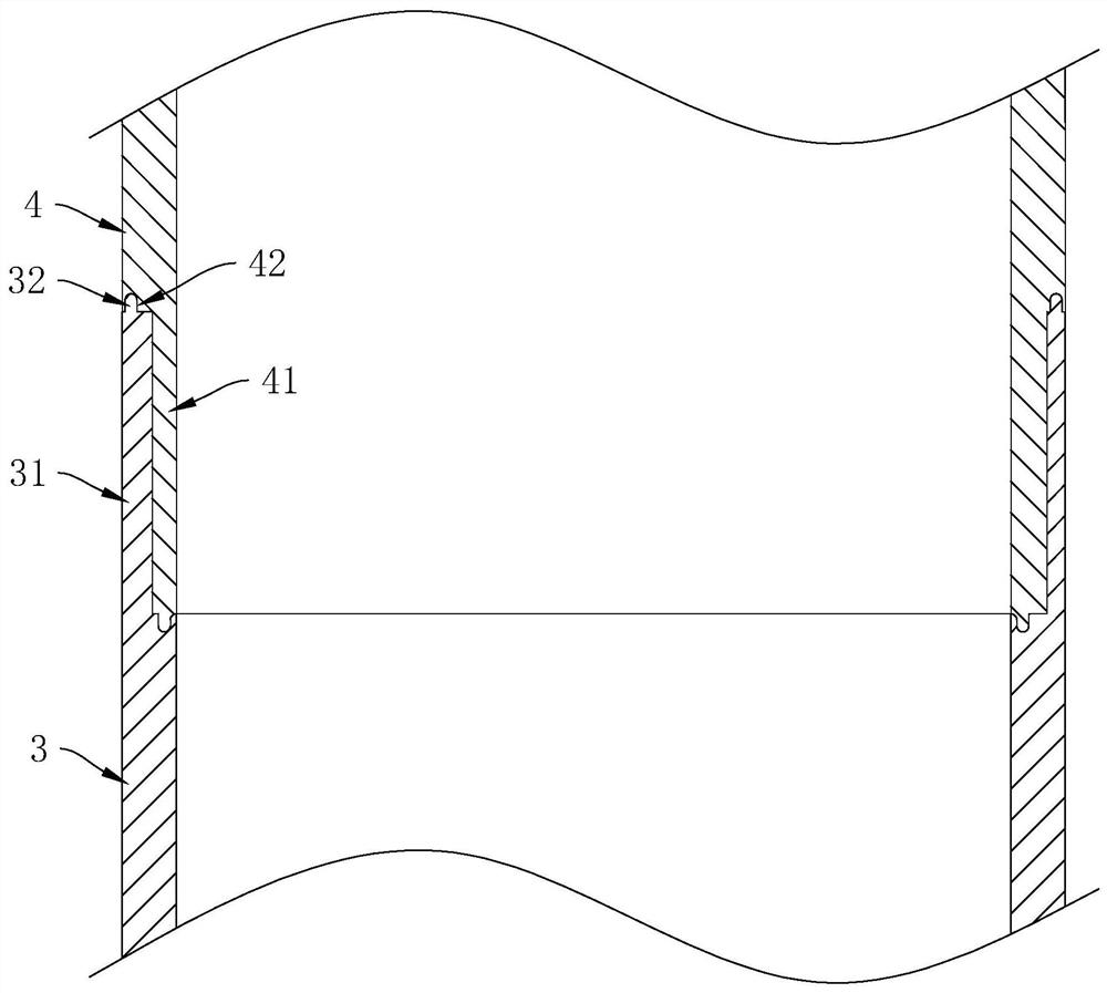 A scraper condenser