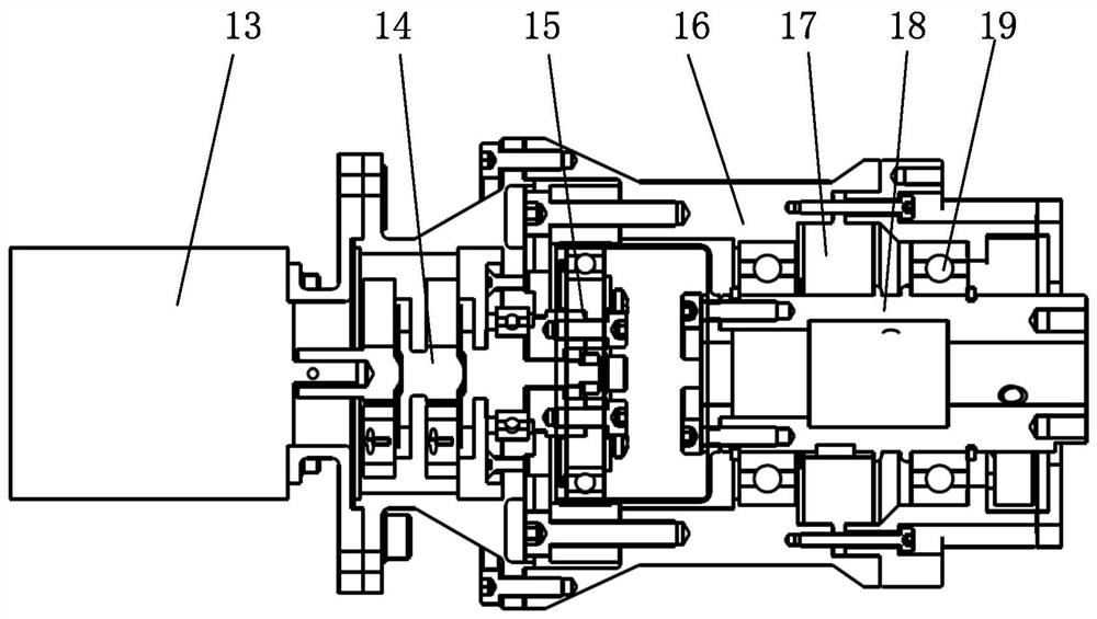 Split type two-shaft driving mechanism