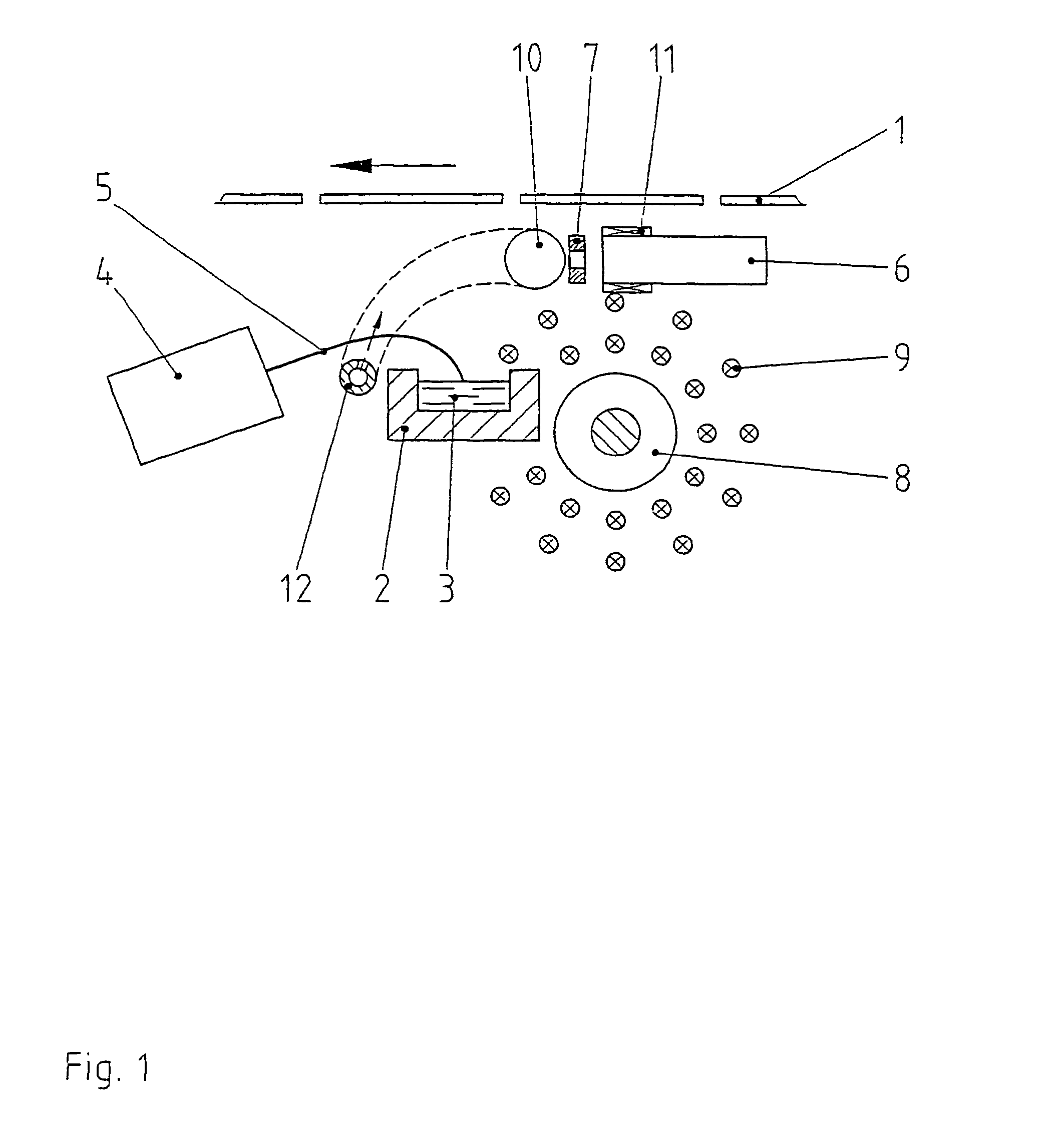 Device for plasma-activated vapor coating of large surfaces