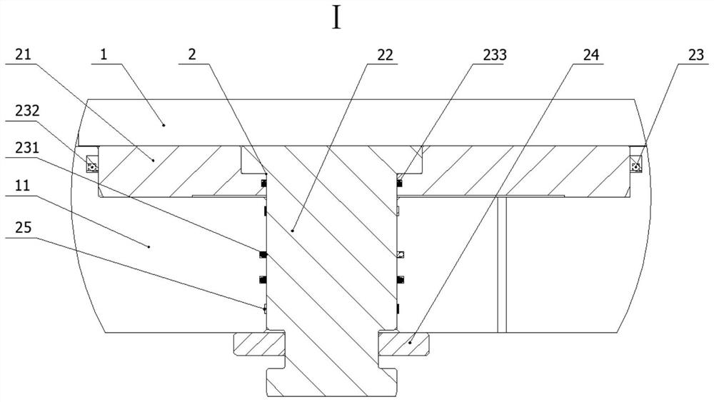 Pressurizing device for tire vulcanizing machine