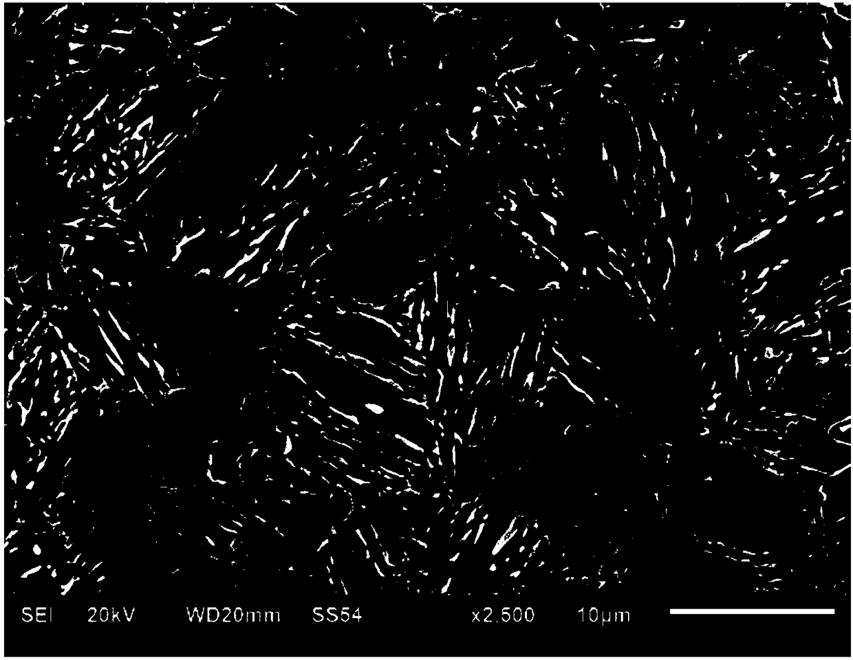 Heat treatment method for improving residual austenite morphology and improving TRIP steel mechanical property