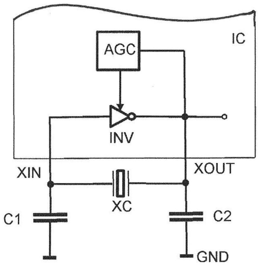 Oscillator circuit arrangement