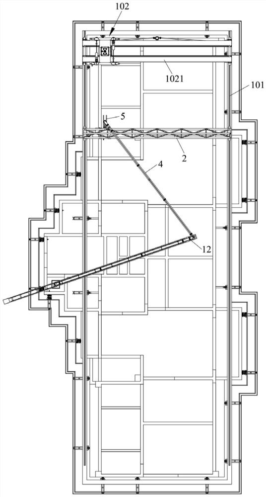 A material distribution system based on self-elevating building platform