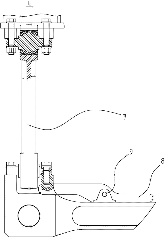 Locomotive traction device disassembling and assembling method