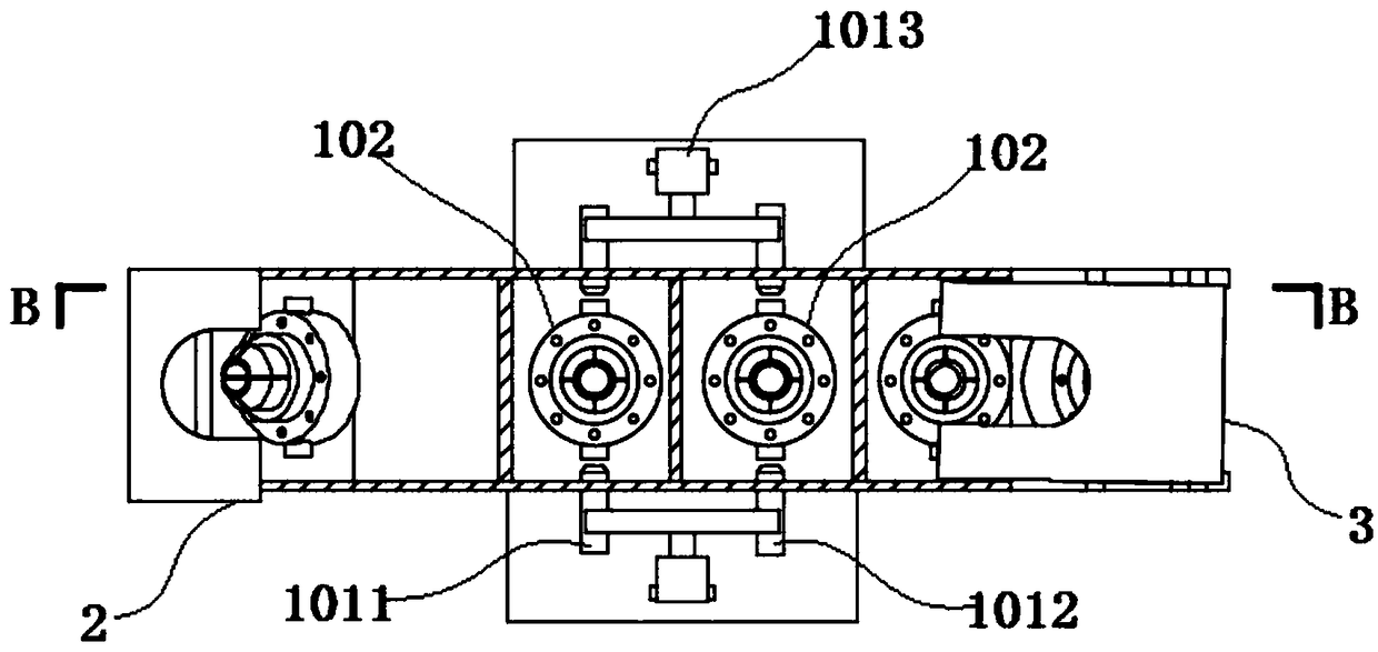 Bearing finished product rotary cleaning device