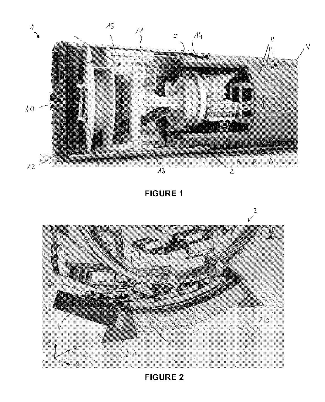 Device and method for the automated picking up and laying of a segment to form a lining of a tunnel