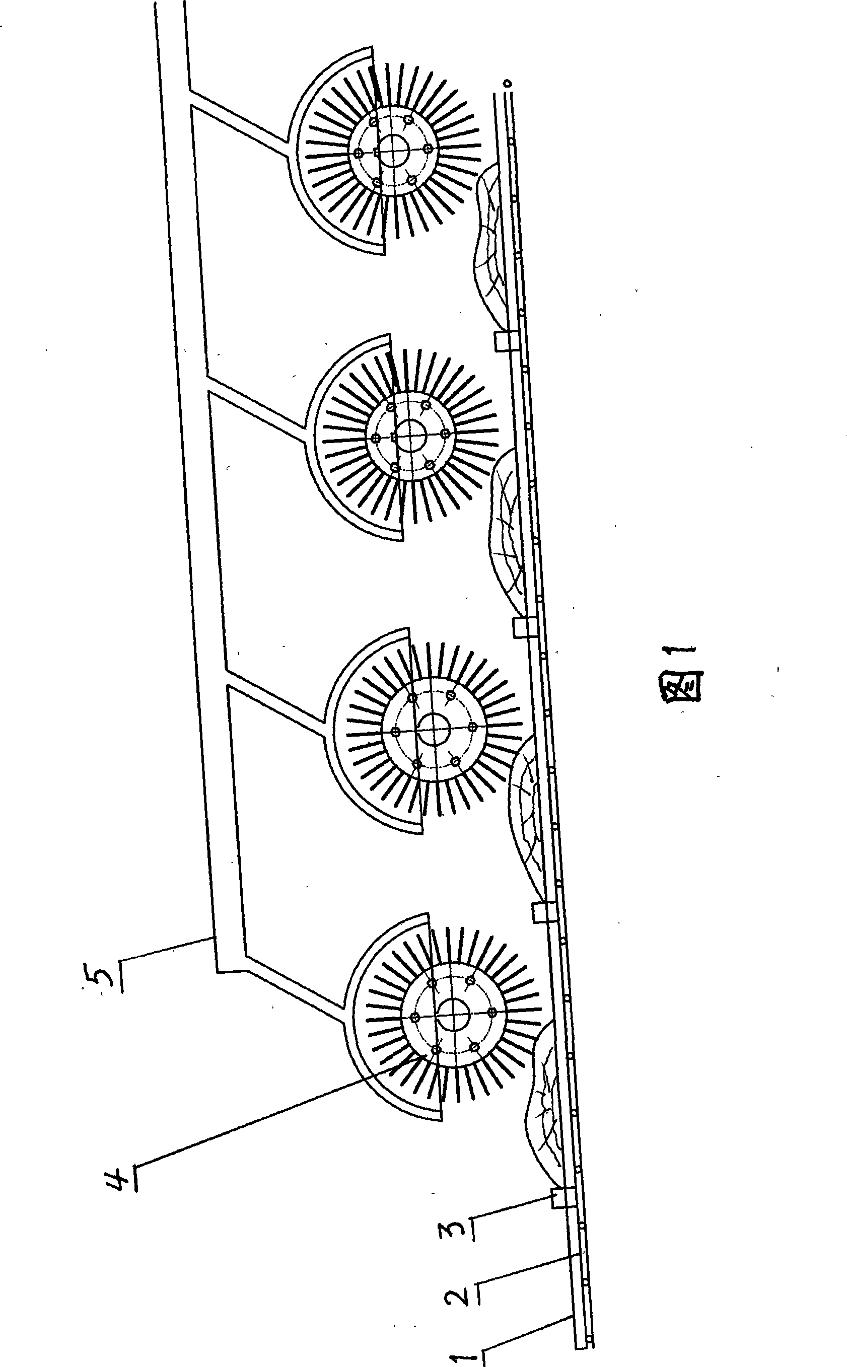 Method and device for transverse feeding removing wood side plate tegument