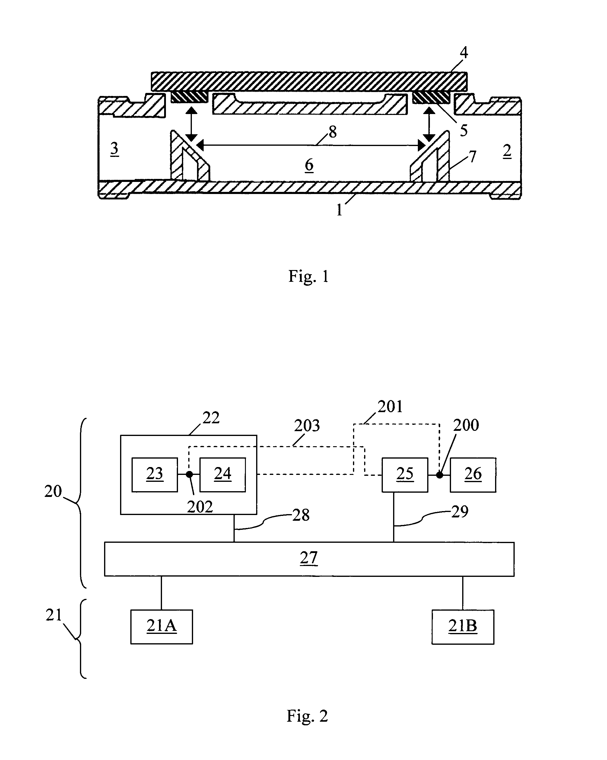 Ultrasonic flow meter with zero impedance measuring electronics