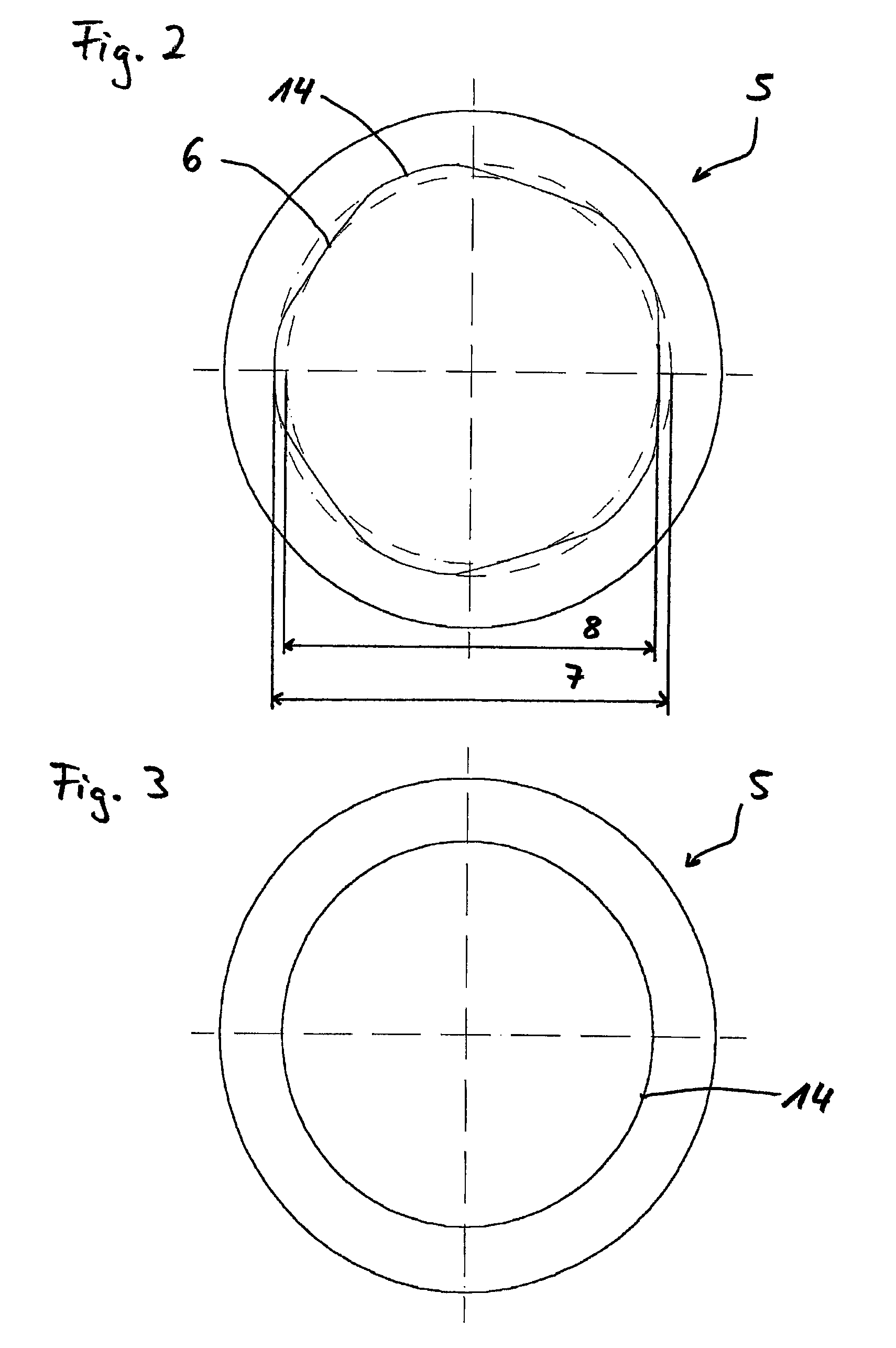 Porous plain bearing with continuous variation of the borehole compression