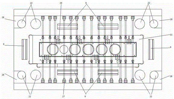 High-brightness non-melted mark steam injection mold and using method thereof