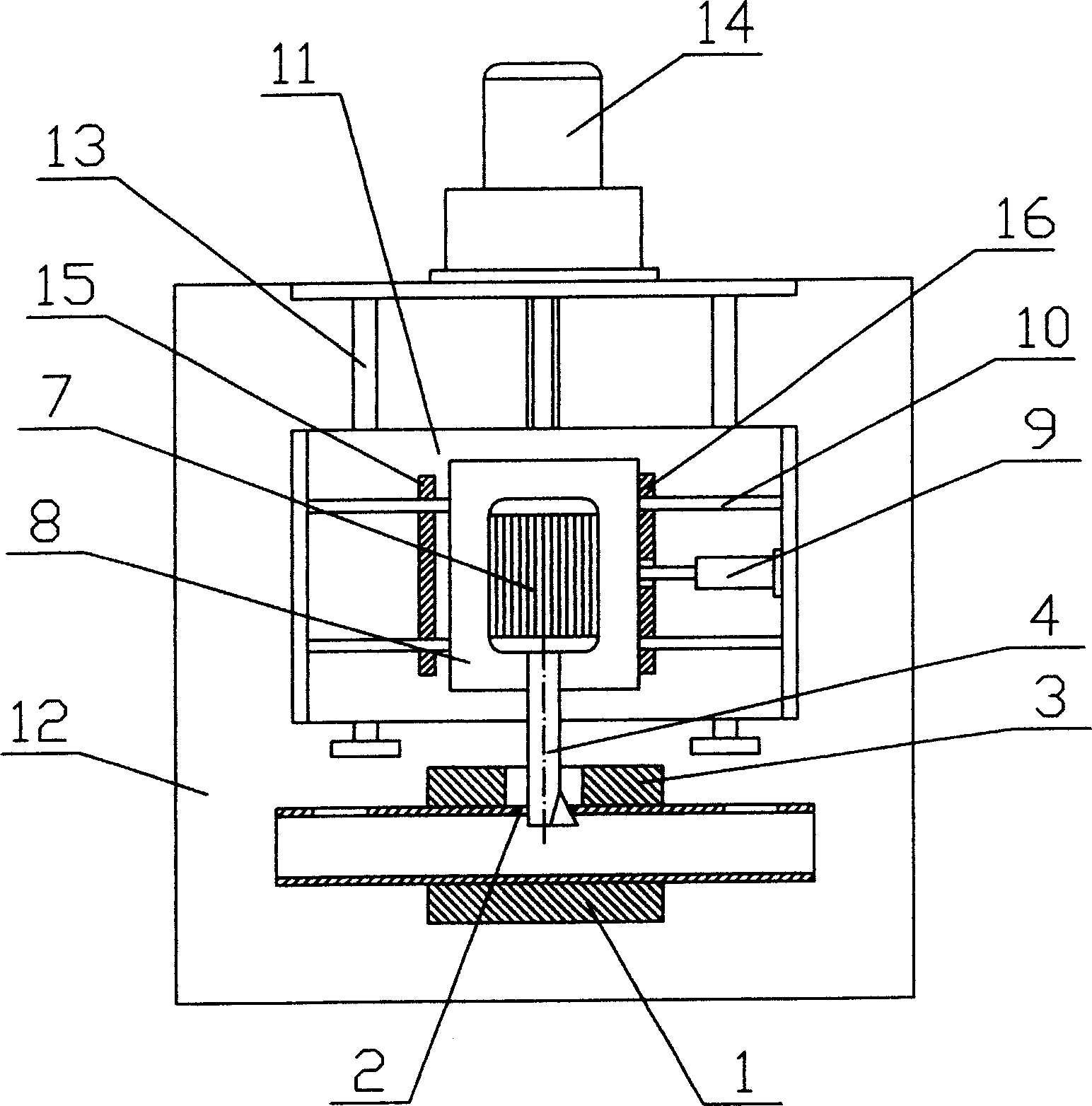 Flanging arrangement for wall hole of thin metal pipe