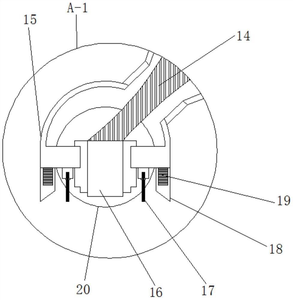 Sewage suction device for pseudosciaene crocea fry breeding pond