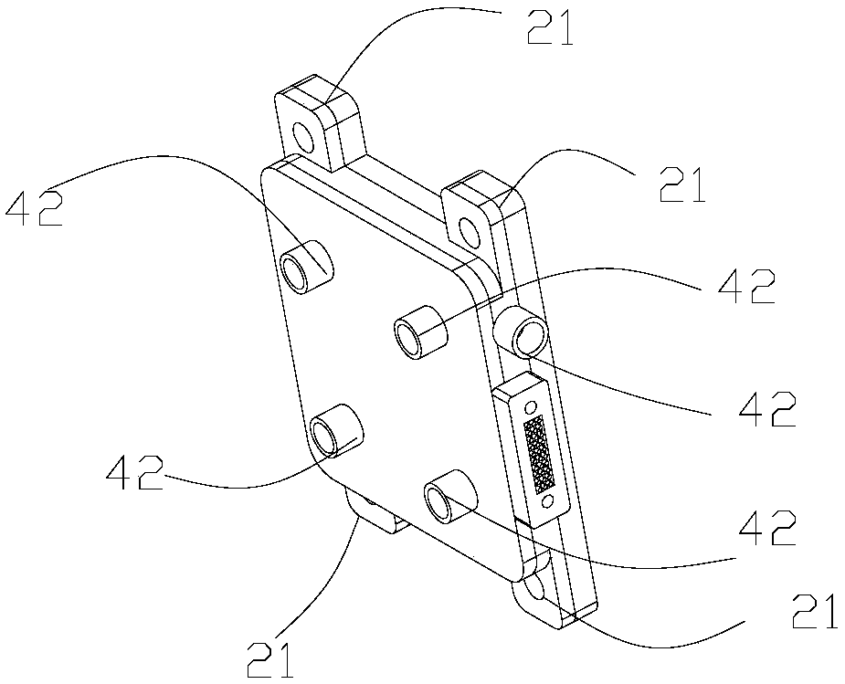 Silicon-aluminum-alloy-case-based three-dimensional assembling and packaging structure of microwave module