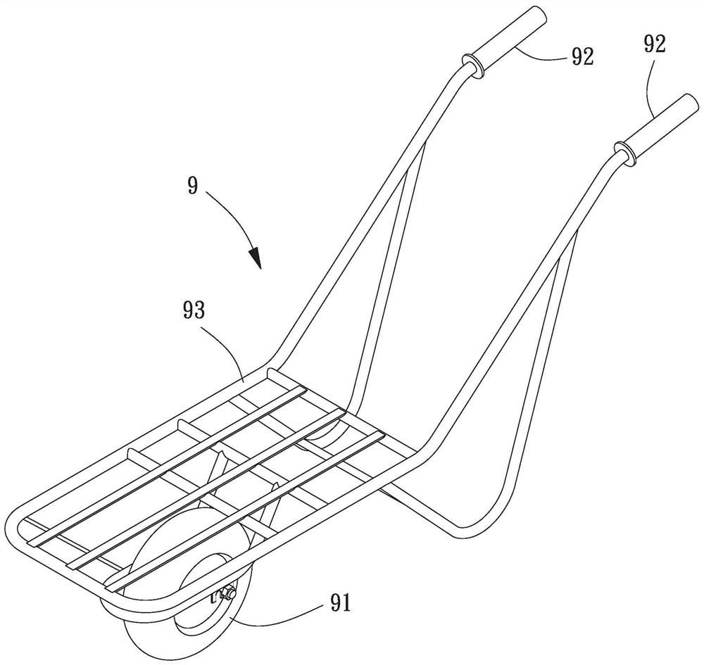 Auxiliary power device and wheelbarrow including the same