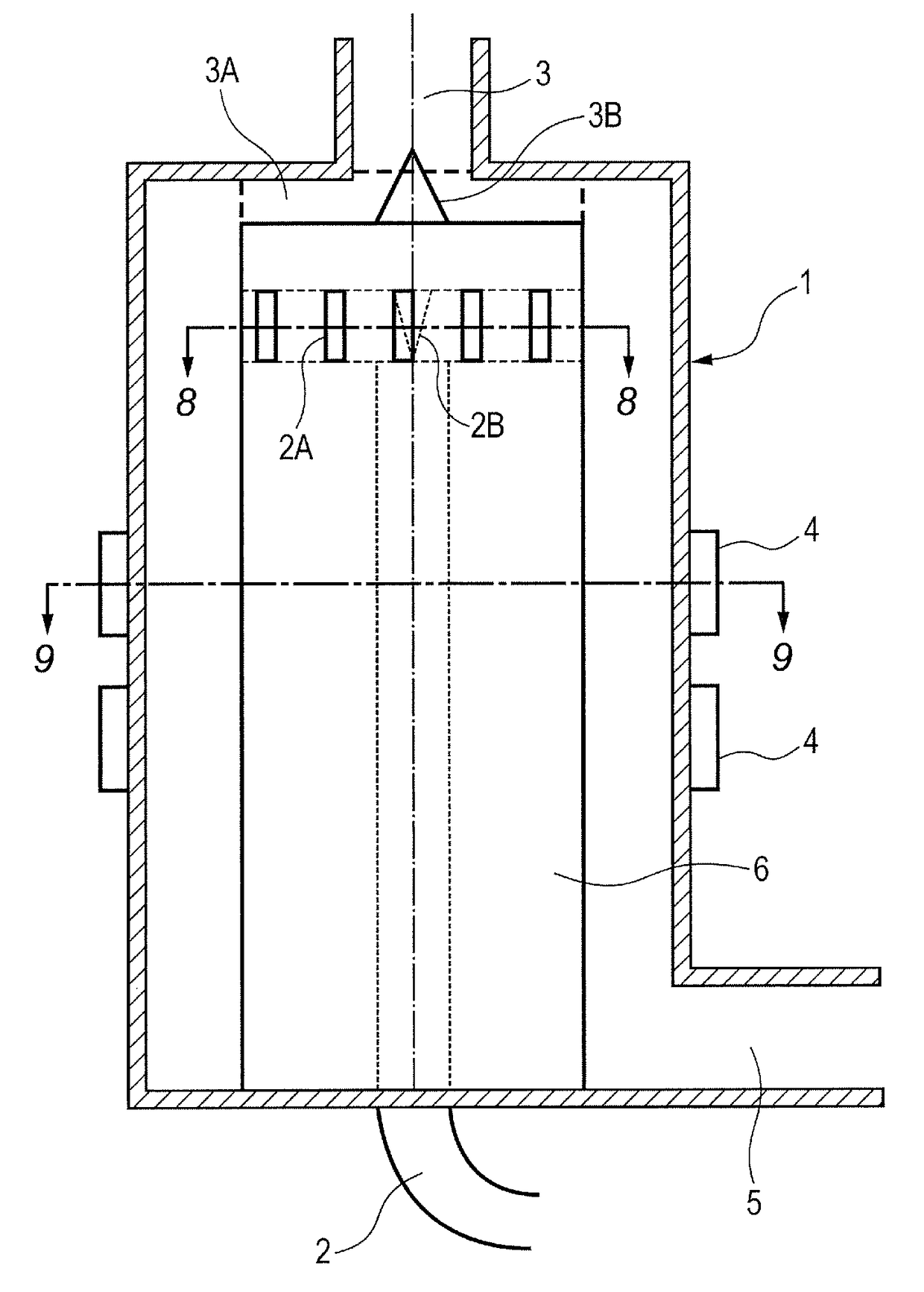 Apparatus for heat-treating powder particles and method of producing toner