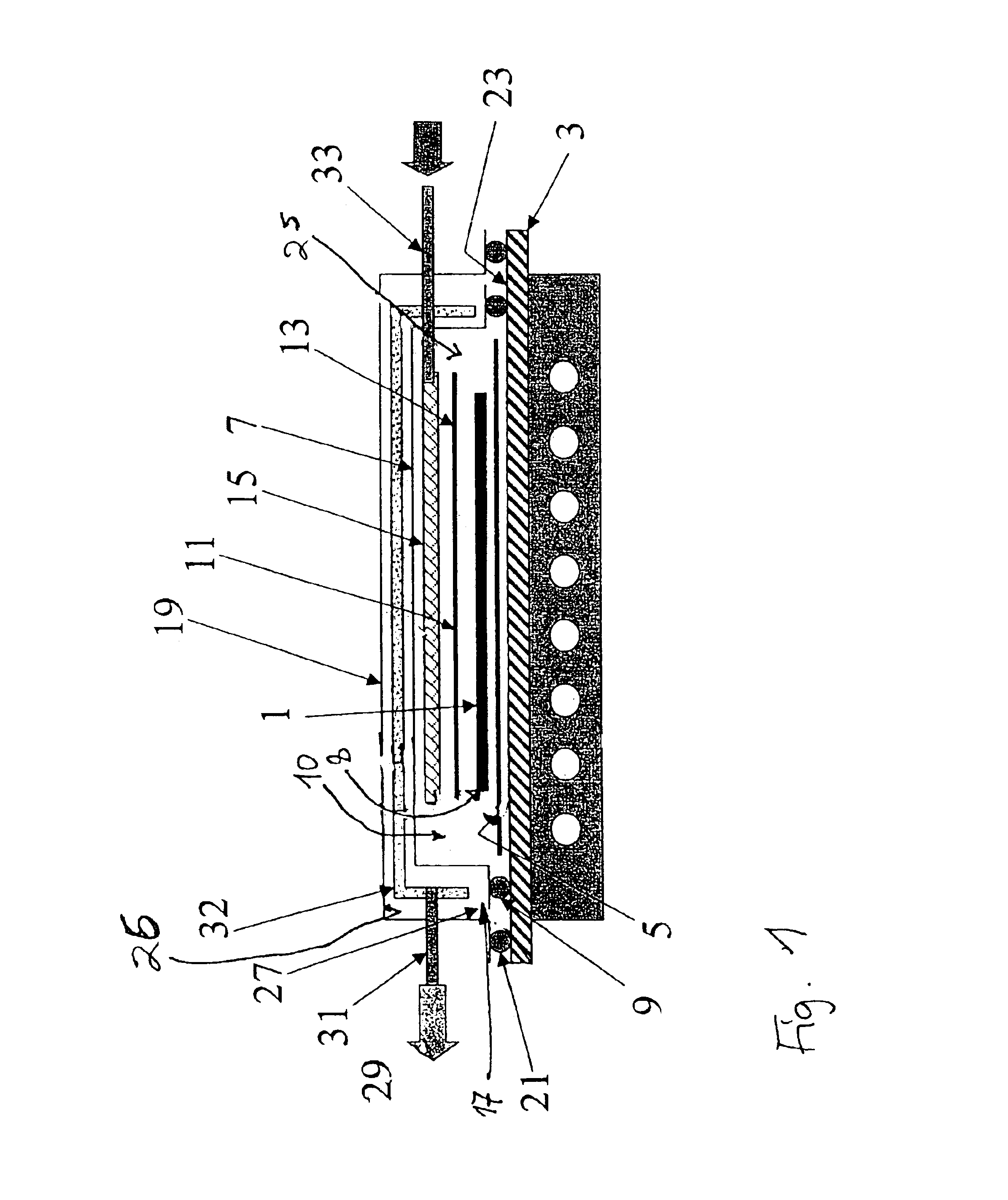 Method and device for producing fiber-reinforced components using an injection method