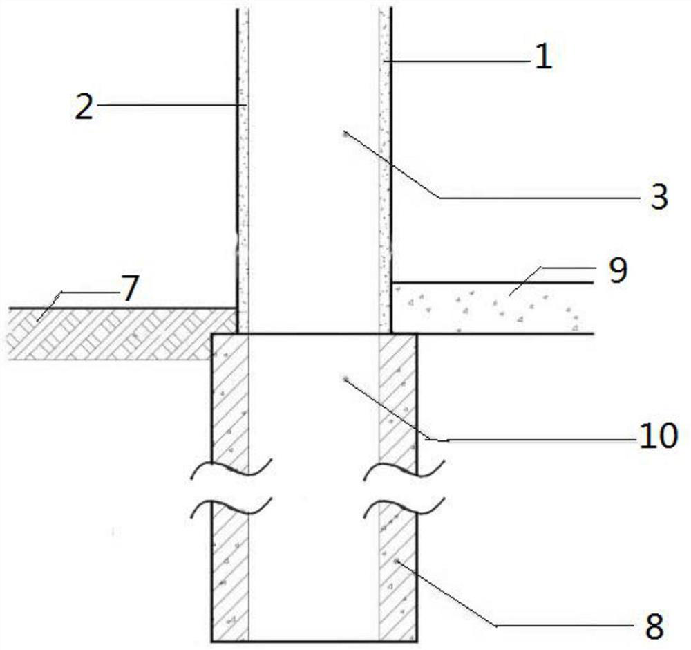 A fly ash composite phase change material wall and a solar greenhouse with it