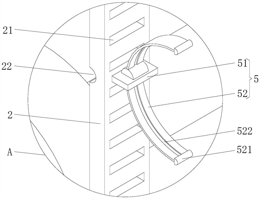 Chain type lifting device for cleaning and drying chain type wafer