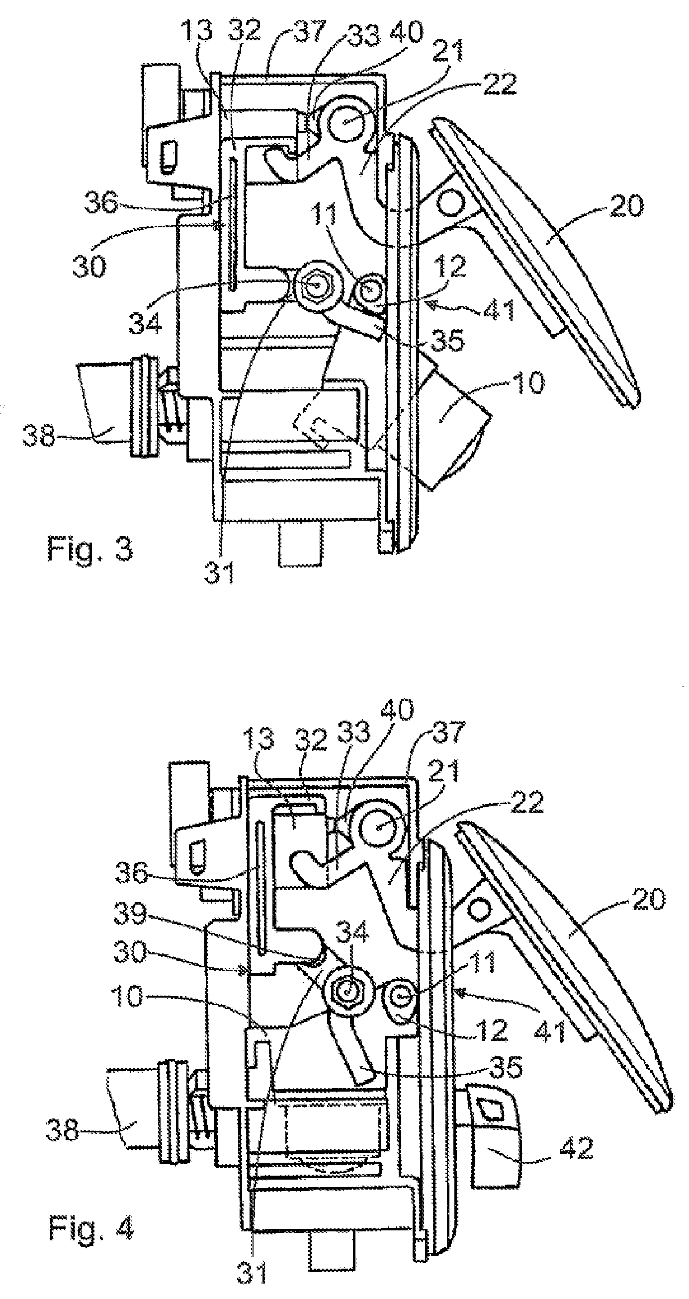 Device for a motor vehicle, comprising a rotatably mounted camera unit