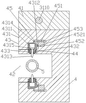 Pipe fitting welding device