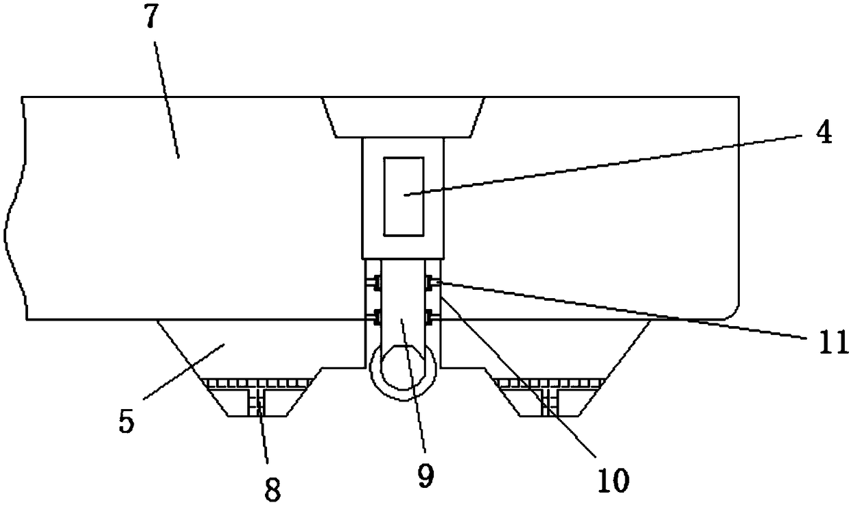 Industrial pressure vessel convenient to move