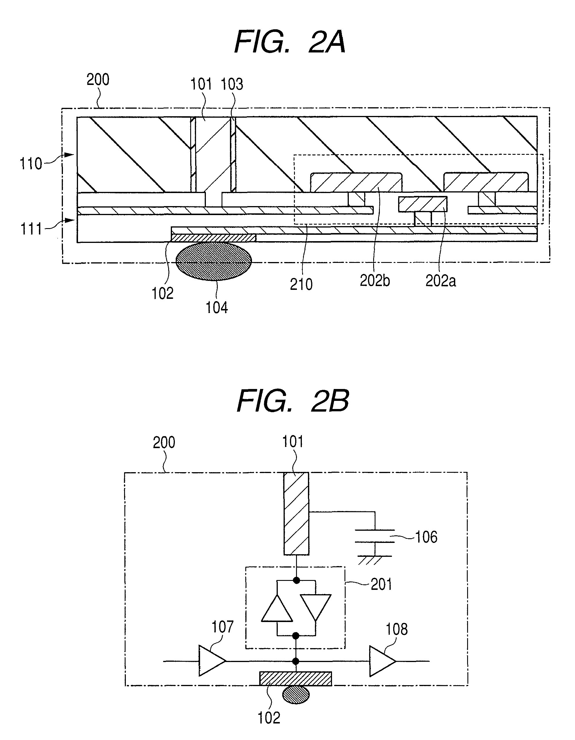 Semiconductor integrated circuit device comprising a plurality of semiconductor chips mounted to stack for transmitting a signal between the semiconductor chips