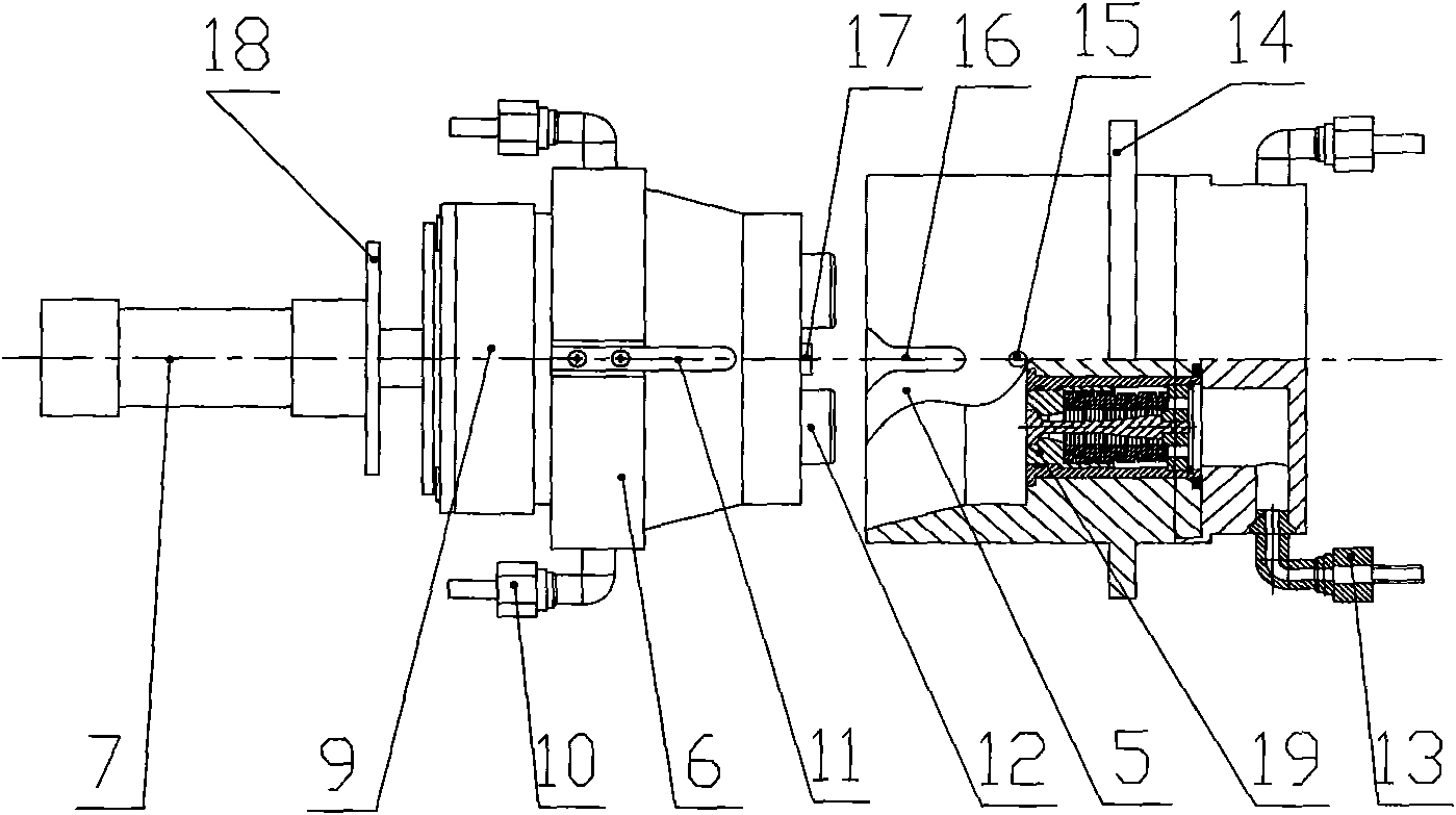 Butted joint device of underwater oil line