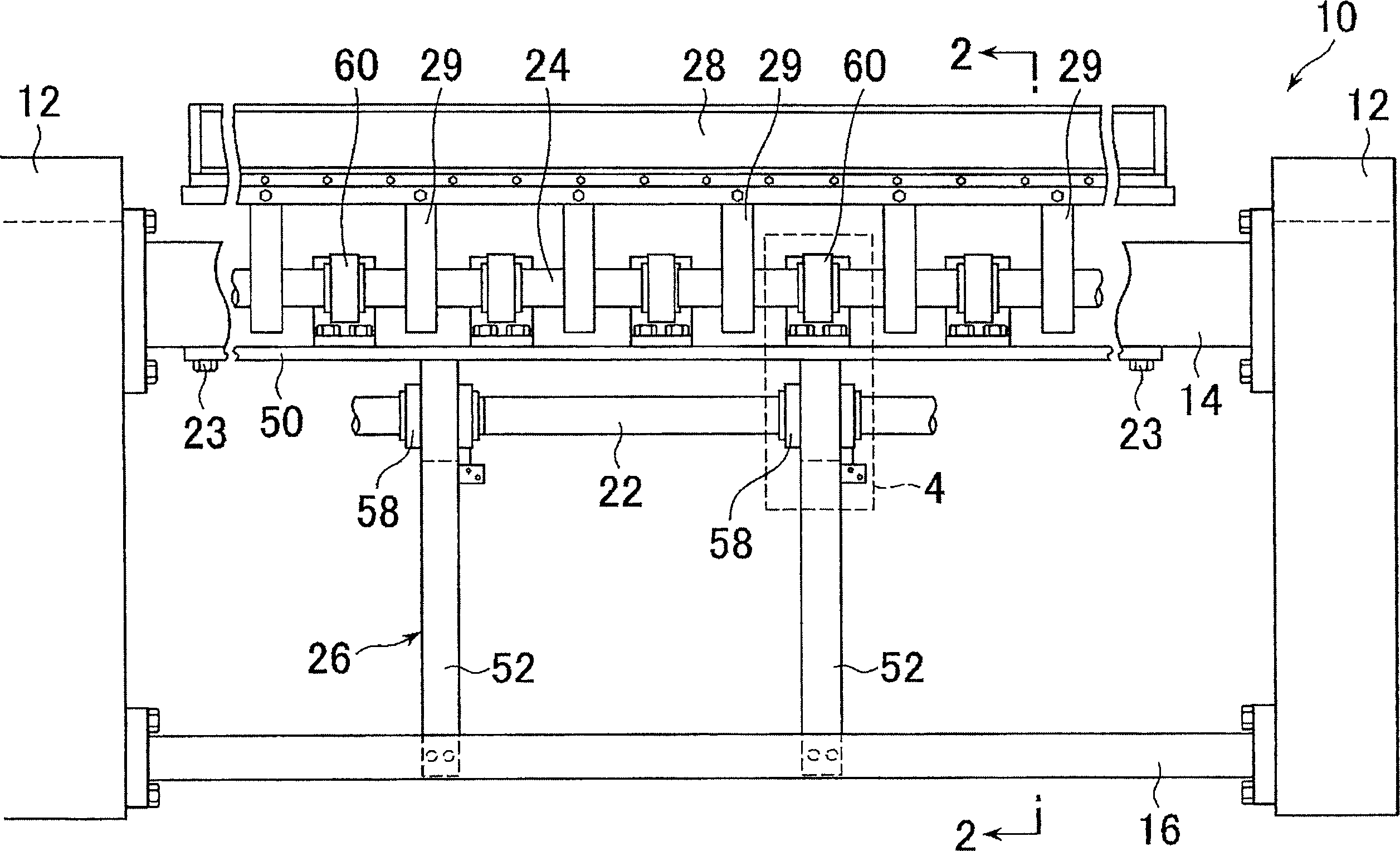 Reinforcing structure of loom battening device and water-spray type loom comprising the same