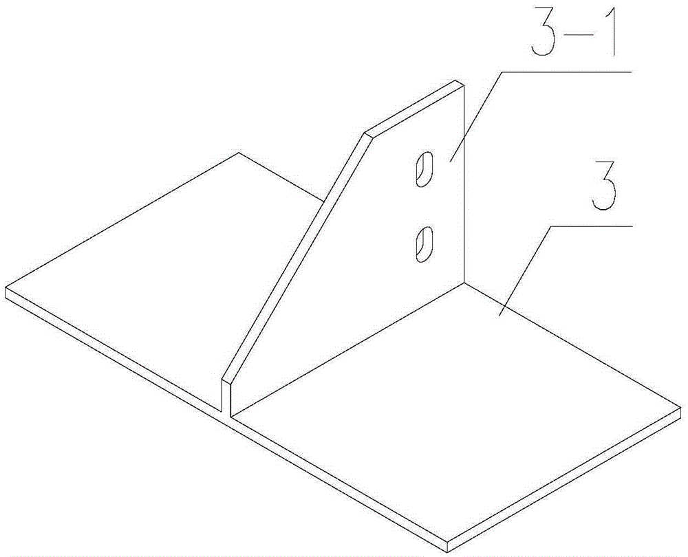 A connection structure between a prefabricated workshop wall panel and a column