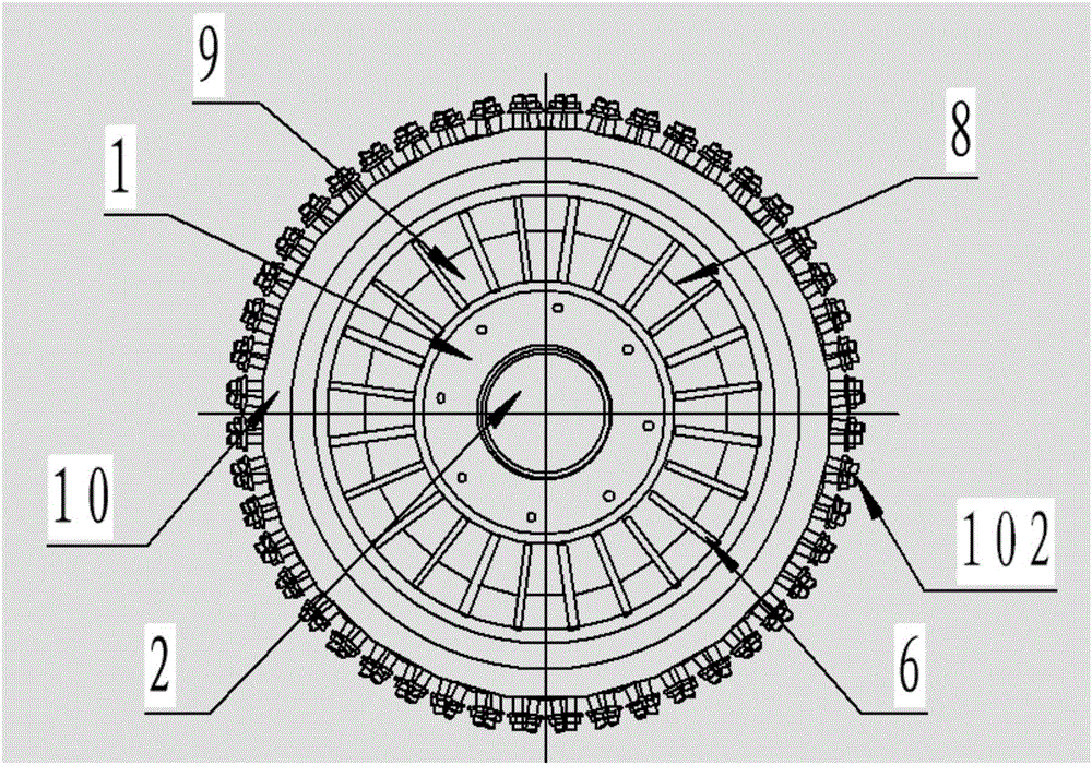 Center shaft for disc filter