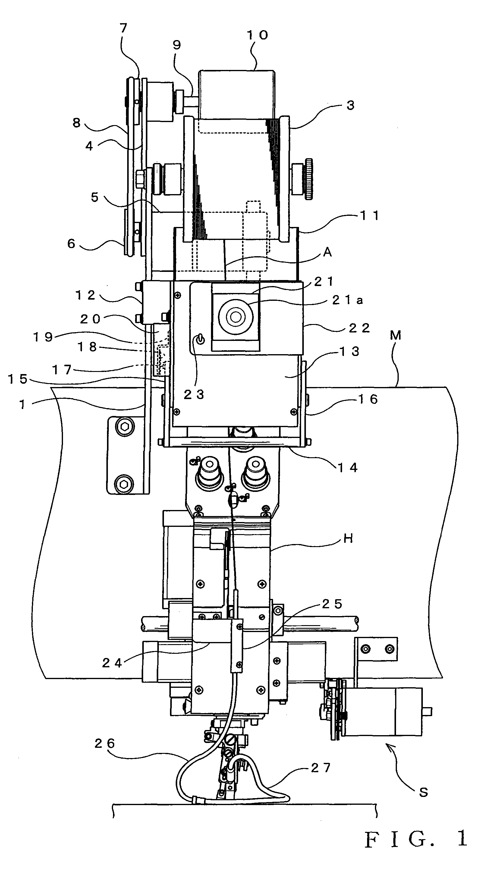 Apparatus and method for cutting sewn material in sewing machine
