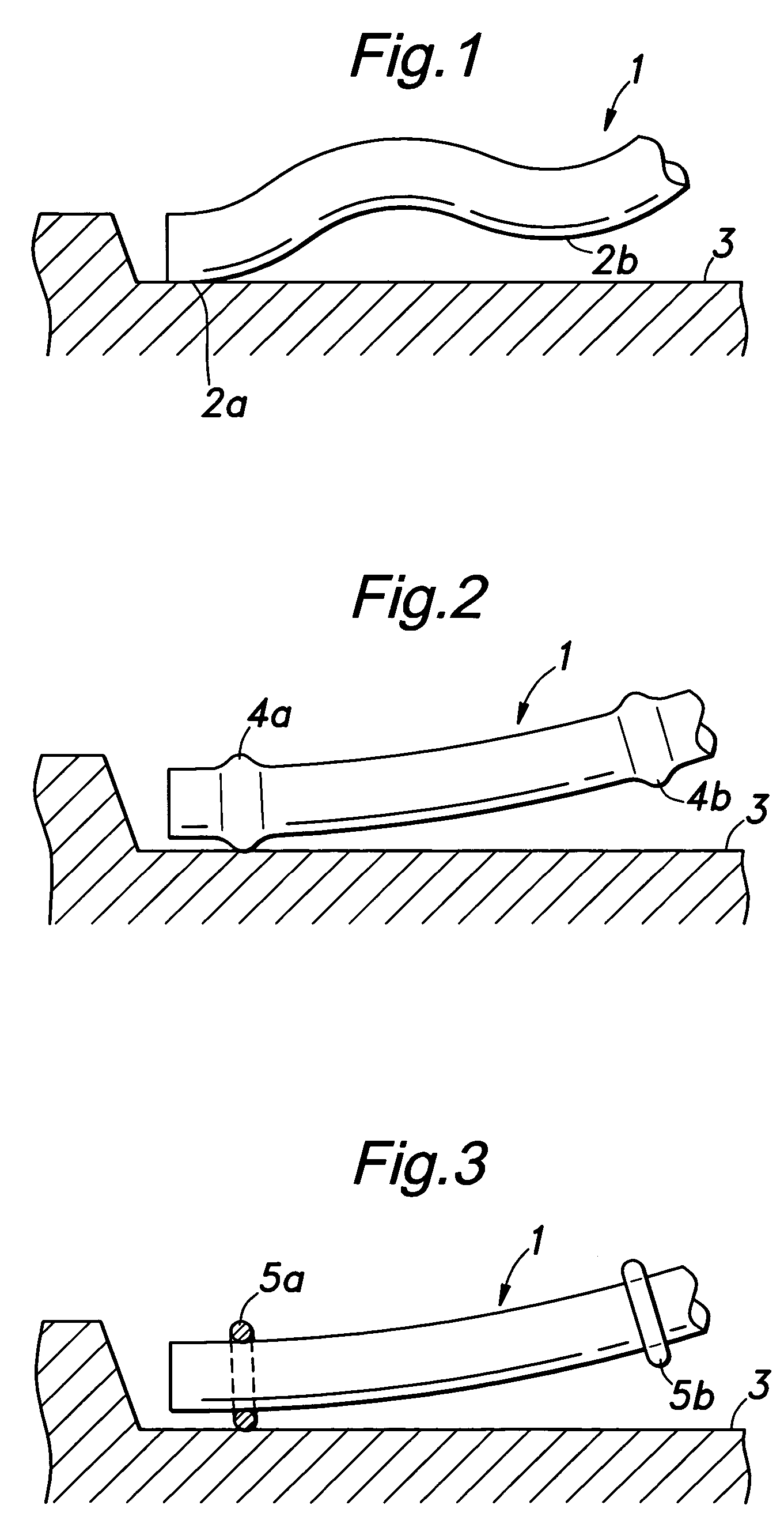 Compression coil spring device having discontinuous support structure