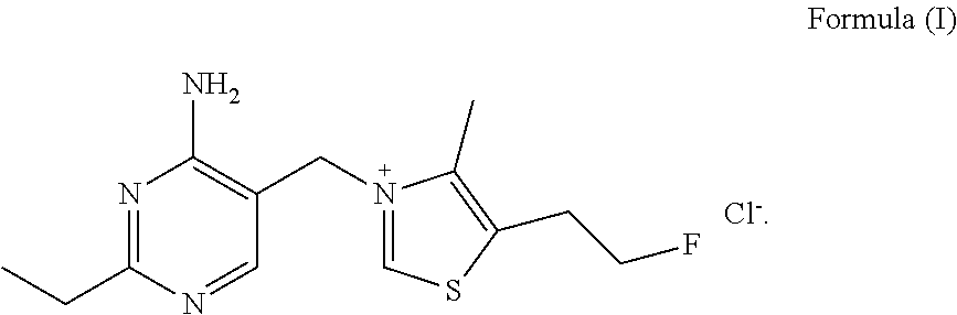 Fluoroethyl thiamine or salts thereof and application thereof in preparation of anticoccidial drugs