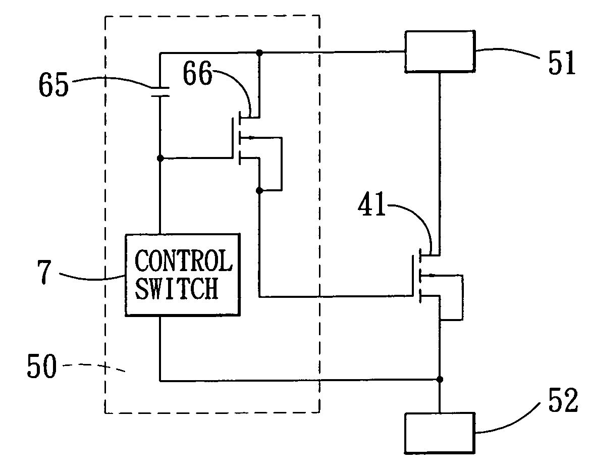 Booster power management integrated circuit chip with ESD protection between output pads thereof